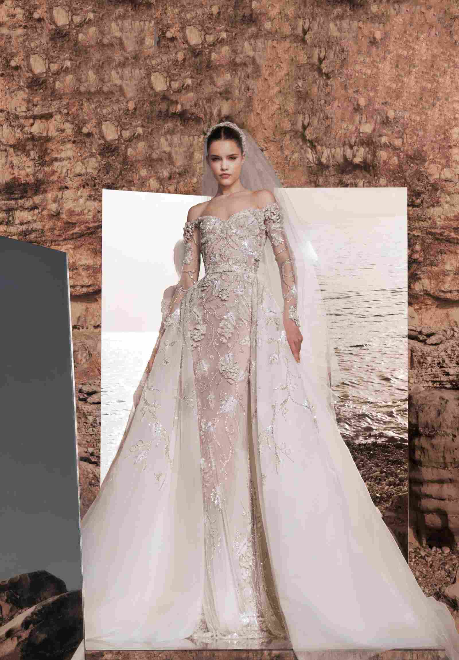 SWD25005_JULIE_FR38 1-2